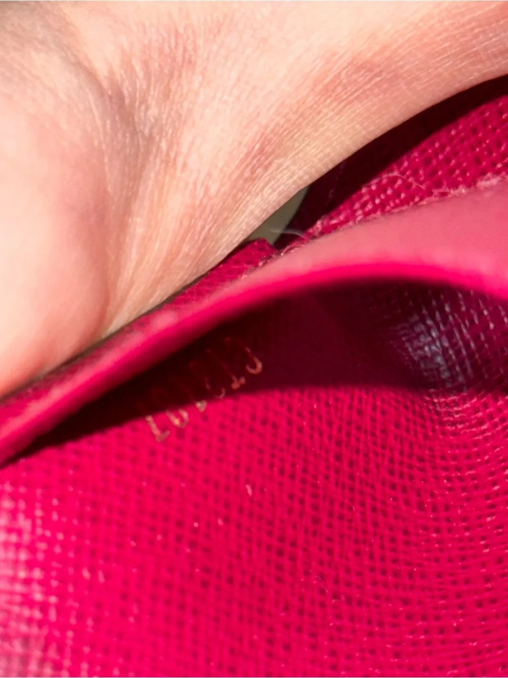 Louis Vuitton Multicle 4 Monogram Fuchsia Wallet
